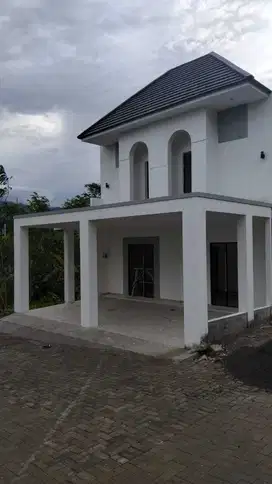 RUMAH ELEGAN DI PUDAK PAYUNG BANYUMANIK