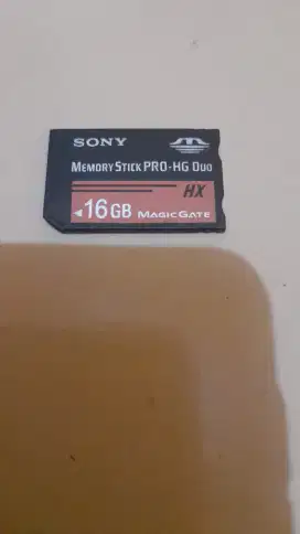 memory card psp 16gb normal sudah terisi game