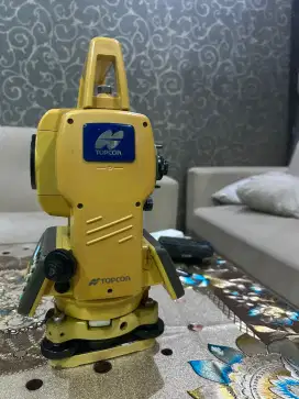 Topcon gts 332n total station