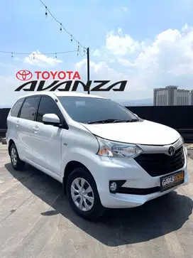 Toyota Avanza E Manual Putih 2017