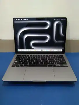 MBA m2 2022 16/256