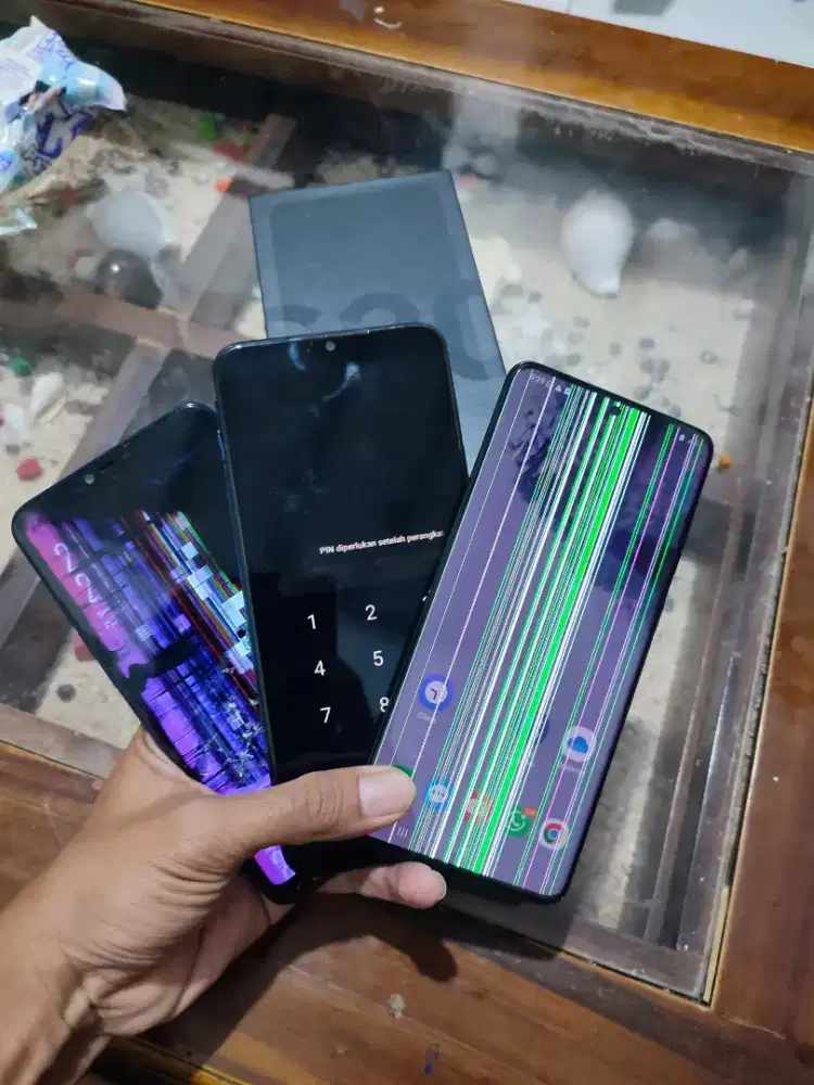 Di cari hp rusak