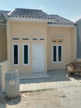 Rumah murah bangunan berkualitas akses masuk mobil sampai depan rumah