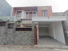 Rumah/ guest house dekat Tugu, Malioboro, & JCM mall