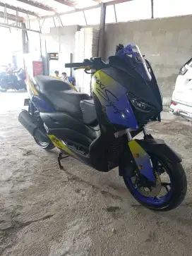 YAMAHA XMAX 2017