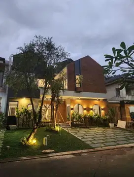 Rumah Mewah Siap Huni di Cluster The Green, BSD, Tangerang, Banten