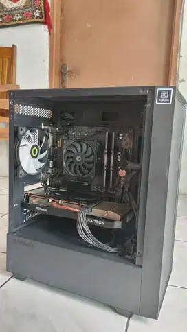 PC Gaming AMD Ryzen 5 5600 RX 6600 XT RAM 32 GB