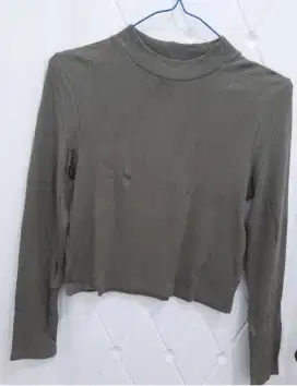 Kaos crop hijau