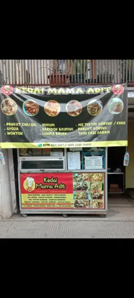 Gerobak makanan bekas masih bagus, cocok untuk usaha kuliner