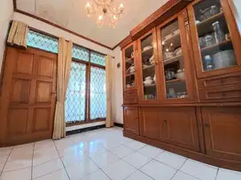 Jual cepat rumah di antapani siap huni