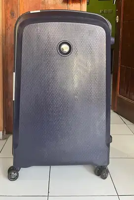 Dijual koper preloved Delsey Belfort ukuran 32 inch (size terbesar).
