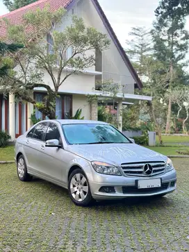 Mercedes Benz Mercy C200 W204 2009