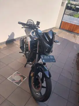 CB 150 R old 2014 Hitam List merah