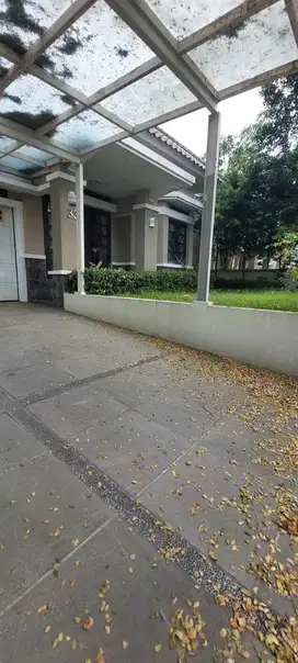 Dijual Rumah Mewah di Guruminda Kota Baru Parahyangan Bandung Barat