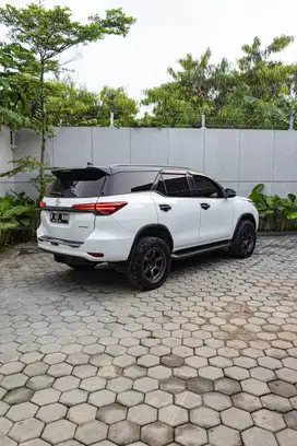 Fortuner VRZ Diesel 2016 AT Tangan pertama