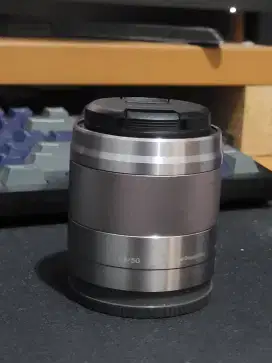 Sony E 50mm f1.8 OSS