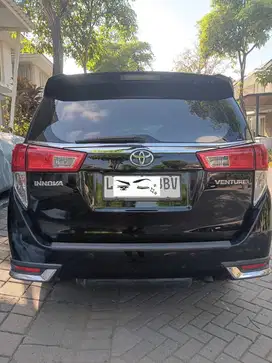INNOVA VENTURER DIESEL MATIC 2018