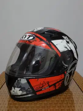 Helm Fullface R10 KYT Kondisi Istimewa