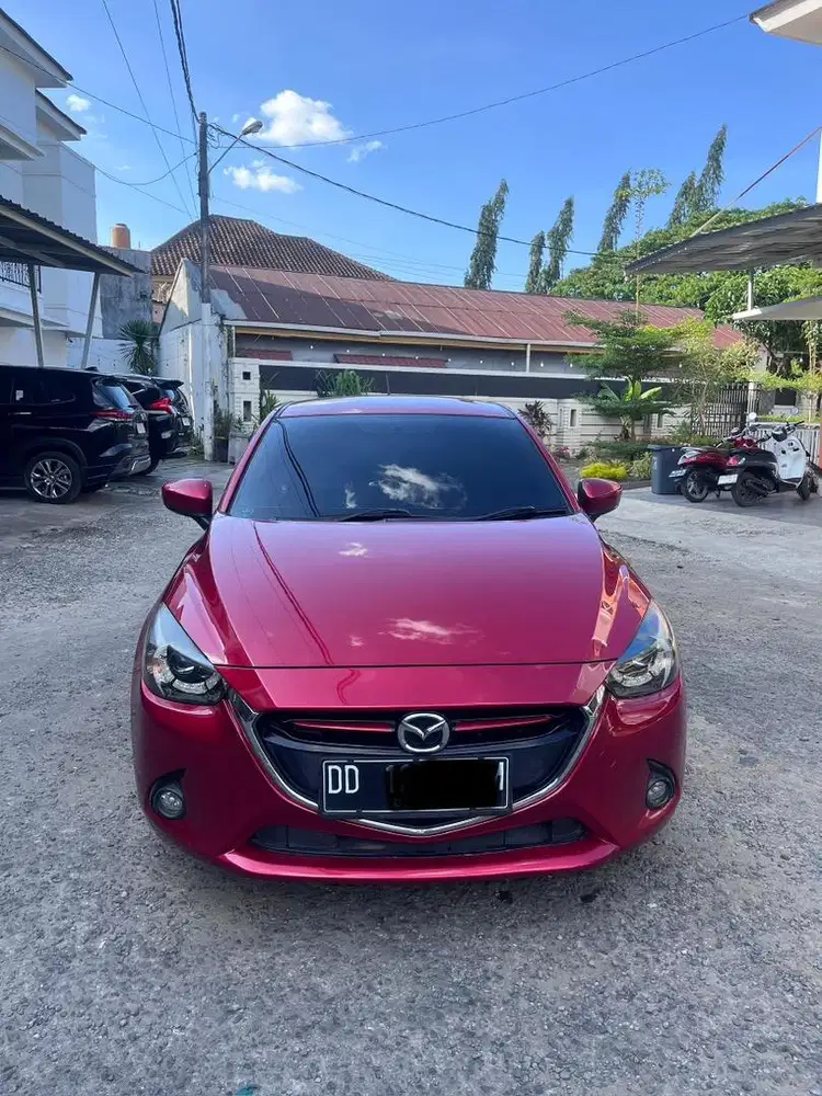 Mazda 2 R skyactiv matic 2015