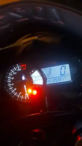 Jual r25 surat2 lengkap pajak hidup 26,5juta nego