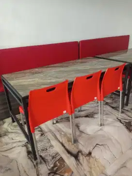 Kursi Meja makan rangka besi