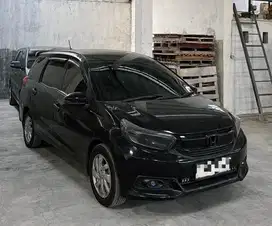 Mobilio E 1.5 M/T 2017