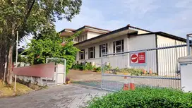 Tanah + Gedung Komersial di Raden Saleh Raya, Tangerang, 5,218 m²