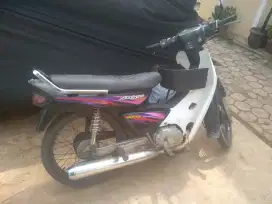 Honda legenda 2 w Hitam