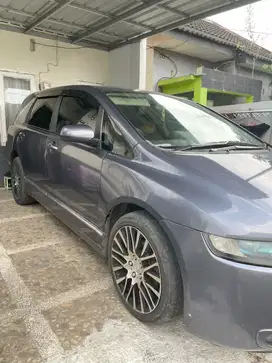 Honda Odyssey 2004 Bensin