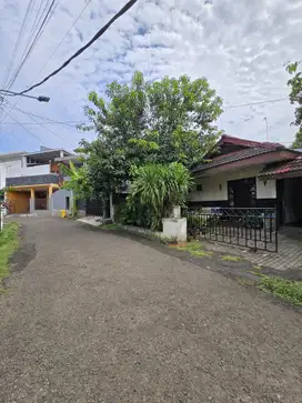 Turun harga Rumah lama hitung tanah di komplek cipinang jakarta timur