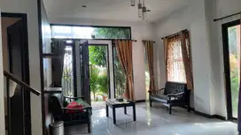 Disewakan Rumah Hook 2 Lantai di Pondok Ranji