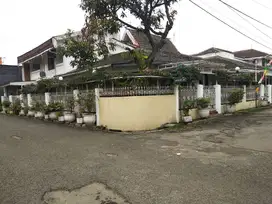 Dijual Rumah Klasik Terawat di Cijagra Lengkong dkt Regol Buahbatu Bdg