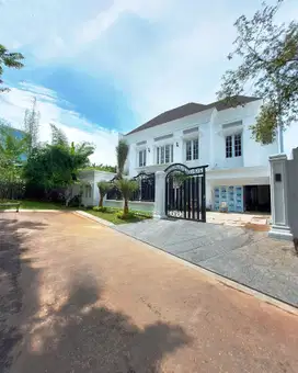 BEST DEAL! Rumah Dijual Pondok Indah. Bangunan BAru. SUPER NEGO
