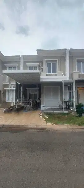 TURUN HARGA JUAL CEPAT  RUMAH CLUSTER MONACO GADING SERPONG