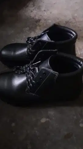 Sepatu Lapangan Jatah TNI-AD