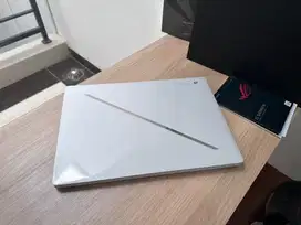 Asus ROG Zephyrus G14 GA403UV