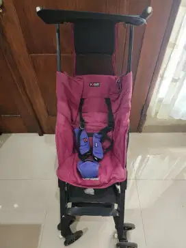 Preloved mini stroller POCKIT ungu Gen5