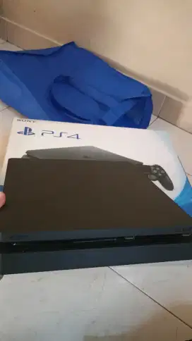 PS4 SLIM seri 12