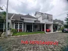 Jual rumah bonus prabotan maguwoharjo sleman