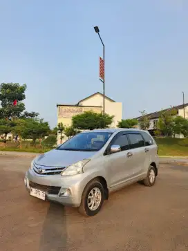 Toyota Avanza 1.3 G manual 2014