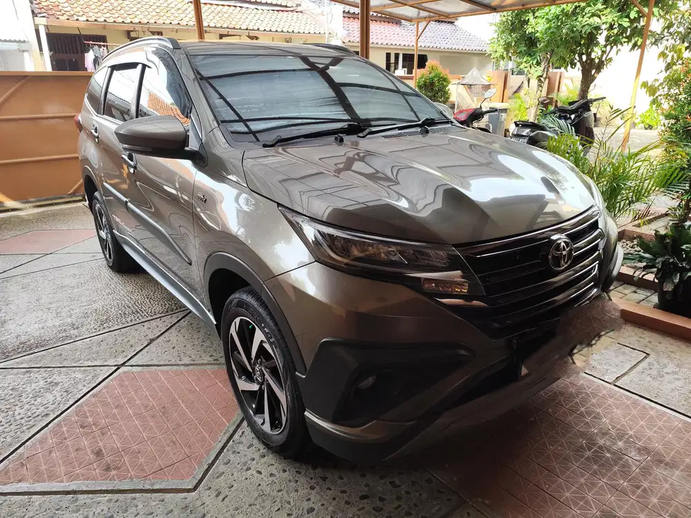 Toyota Rush 2018 Bensin