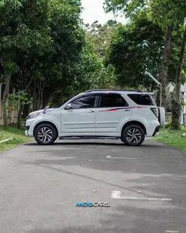 DIJUAL CASH  Siap pakai Toyota Rush AT  2017