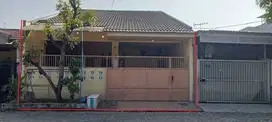 RUMAH DI KELURAHAN JUMPUTREJO, SUKODONO SIDOARJO