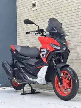 Aprilia SR GT 200 2022