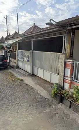 Rumah Siap Huni di Perum Menganti Permai