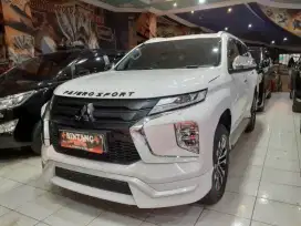 PAJERO DAKAR ULTIMATE AT 2021 KM RENDAH/MODEL THN 2022 (BINTANG MOTOR)