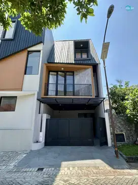 Rumah Lebar 5 di Purimas dekat MERR dan UPN Baru Gress