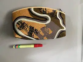 POUCH SEDANG – PRELOVED LIKE NEW