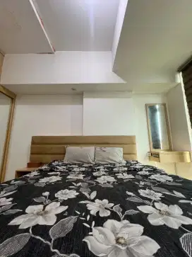 Sewa apartemen harian green Pramuka city jakarta