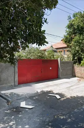 Dijual Gudang + Kantor di Situbondo